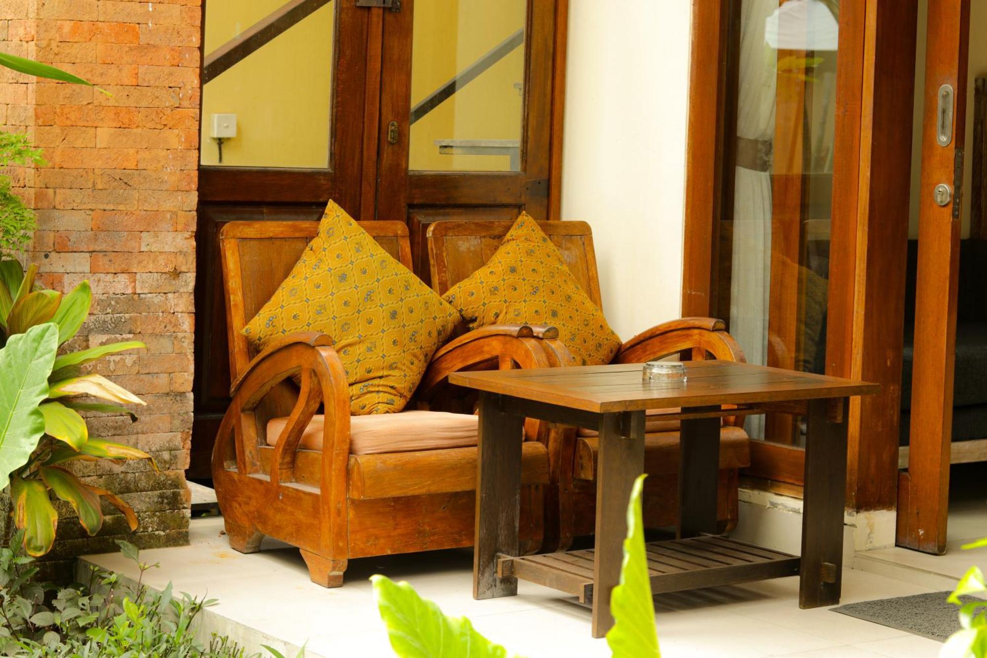 Mina Pelasa Hotel Legian Exterior foto