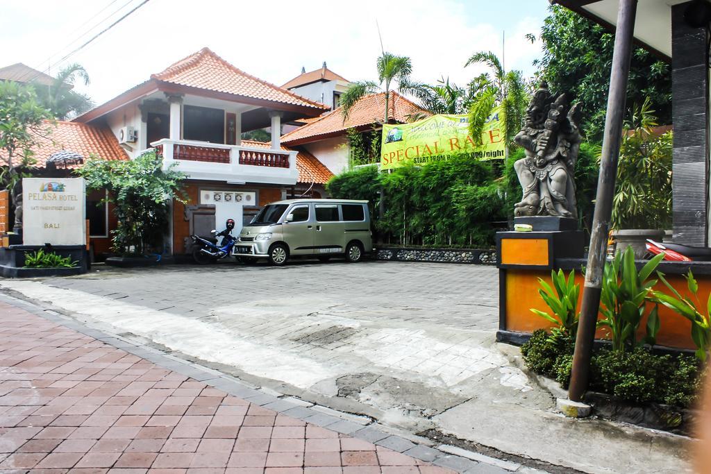 Mina Pelasa Hotel Legian Exterior foto