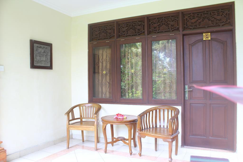 Mina Pelasa Hotel Legian Exterior foto