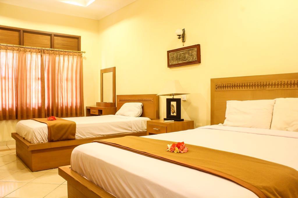Mina Pelasa Hotel Legian Exterior foto